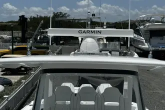 Thumbnail von Intrepid 41 Panacea