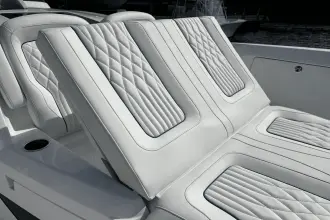 Thumbnail von Intrepid 41 Panacea