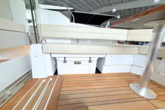 Thumbnail von Cruisers Yachts 42 Cantius