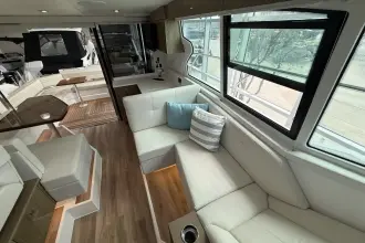 Thumbnail von Cruisers Yachts 42 Cantius