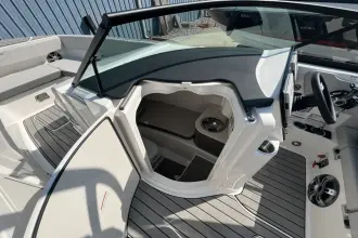 Thumbnail von Sea Ray SDX 270