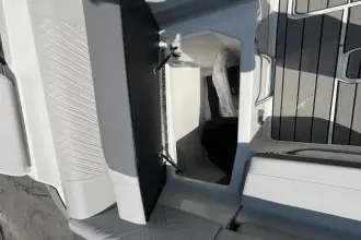 Thumbnail von Sea Ray SDX 270