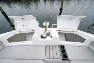 Thumbnail von Aquila 32