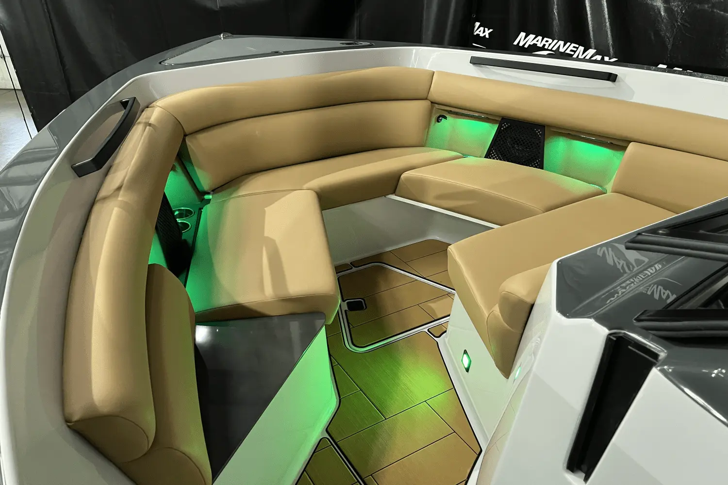 Thumbnail von Aviara 32