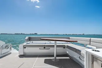 Thumbnail von Cruisers Yachts 46 Cantius