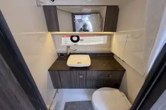 Thumbnail von Sea Ray SLX 400 Outboard