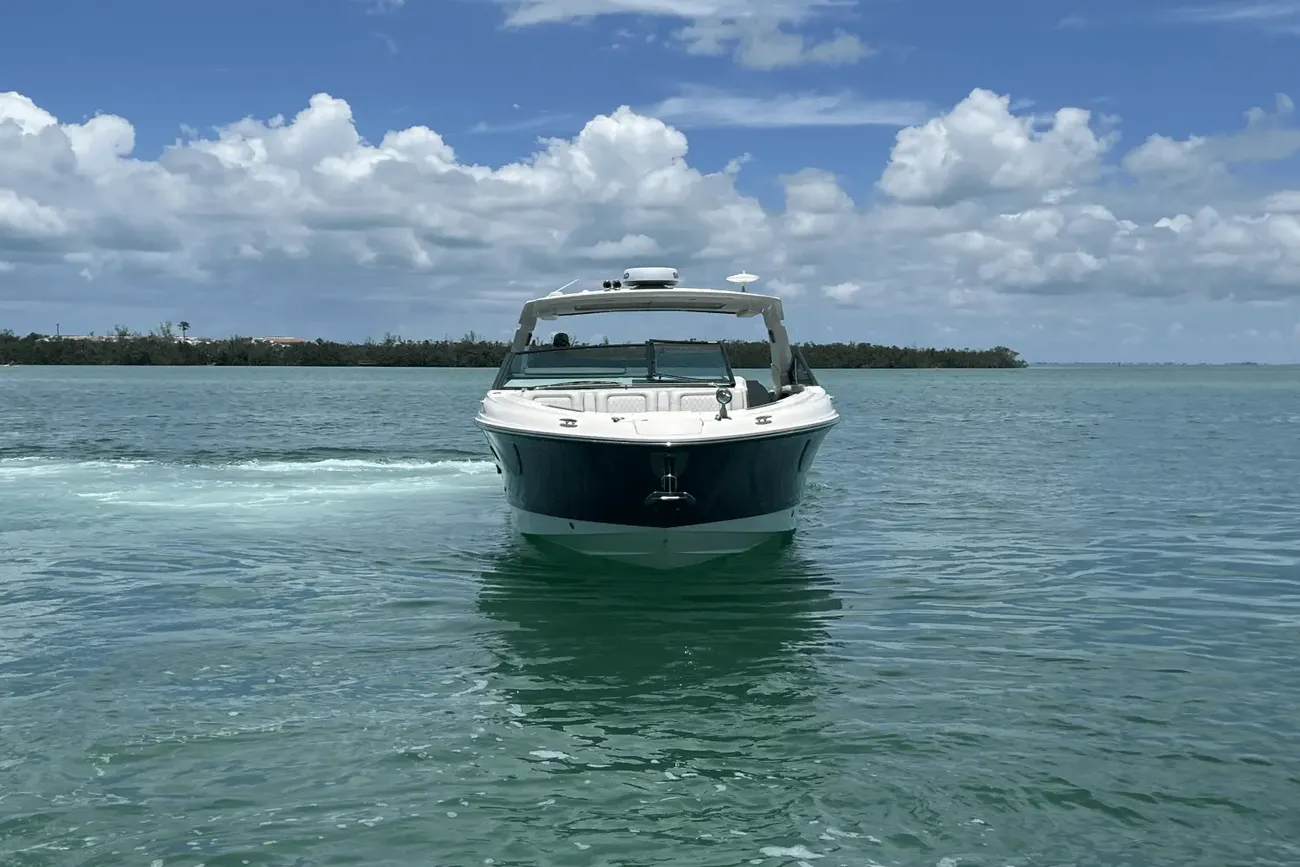 Thumbnail von Sea Ray SLX 400 Outboard