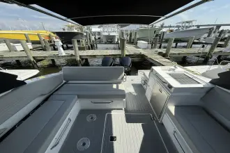 Thumbnail von Cruisers Yachts 34 GLS OB