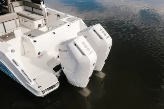 Thumbnail von Boston Whaler 330 Vantage
