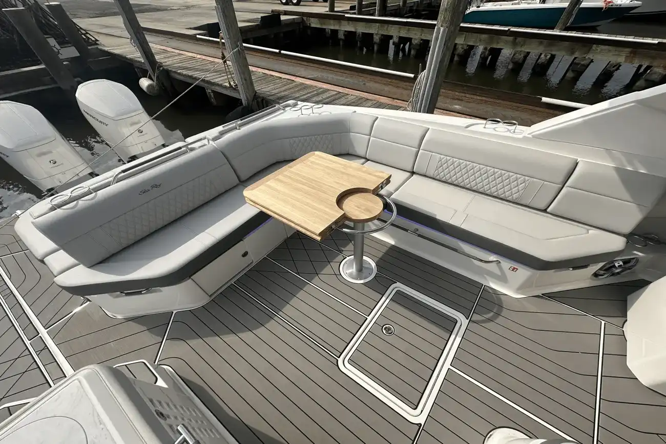 Thumbnail von Sea Ray SLX 400 Outboard