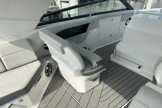 Thumbnail von Sea Ray SLX 400 Outboard
