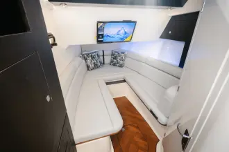 Thumbnail von Boston Whaler 350 Realm