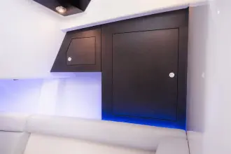 Thumbnail von Boston Whaler 350 Realm