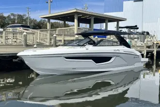 Thumbnail von Cruisers Yachts 34 GLS OB