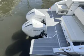 Thumbnail von Cruisers Yachts 34 GLS OB