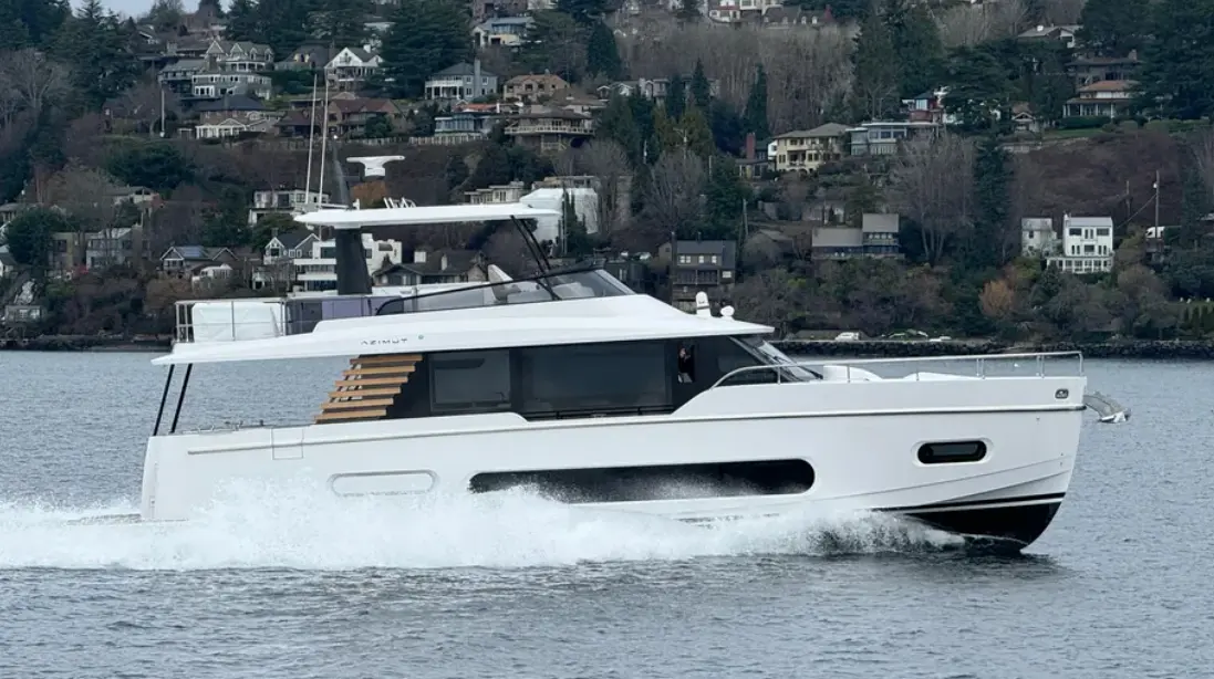 Thumbnail von Azimut 60