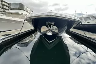 Thumbnail von Tiara Yachts 38 LS