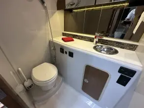 Thumbnail von Cruisers Yachts 35 Express