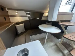 Thumbnail von Cruisers Yachts 35 Express