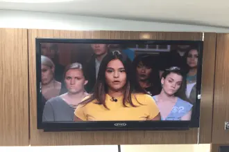 Thumbnail von Cruisers Yachts 35 Express