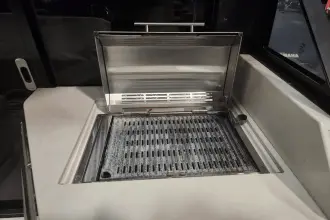 Thumbnail von Regal Commodore 360