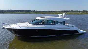 Thumbnail von Tiara Yachts 53 Coupe