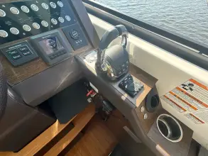 Thumbnail von Tiara Yachts 53 Coupe