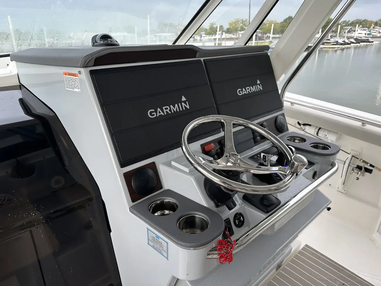 Thumbnail von Pursuit S 428