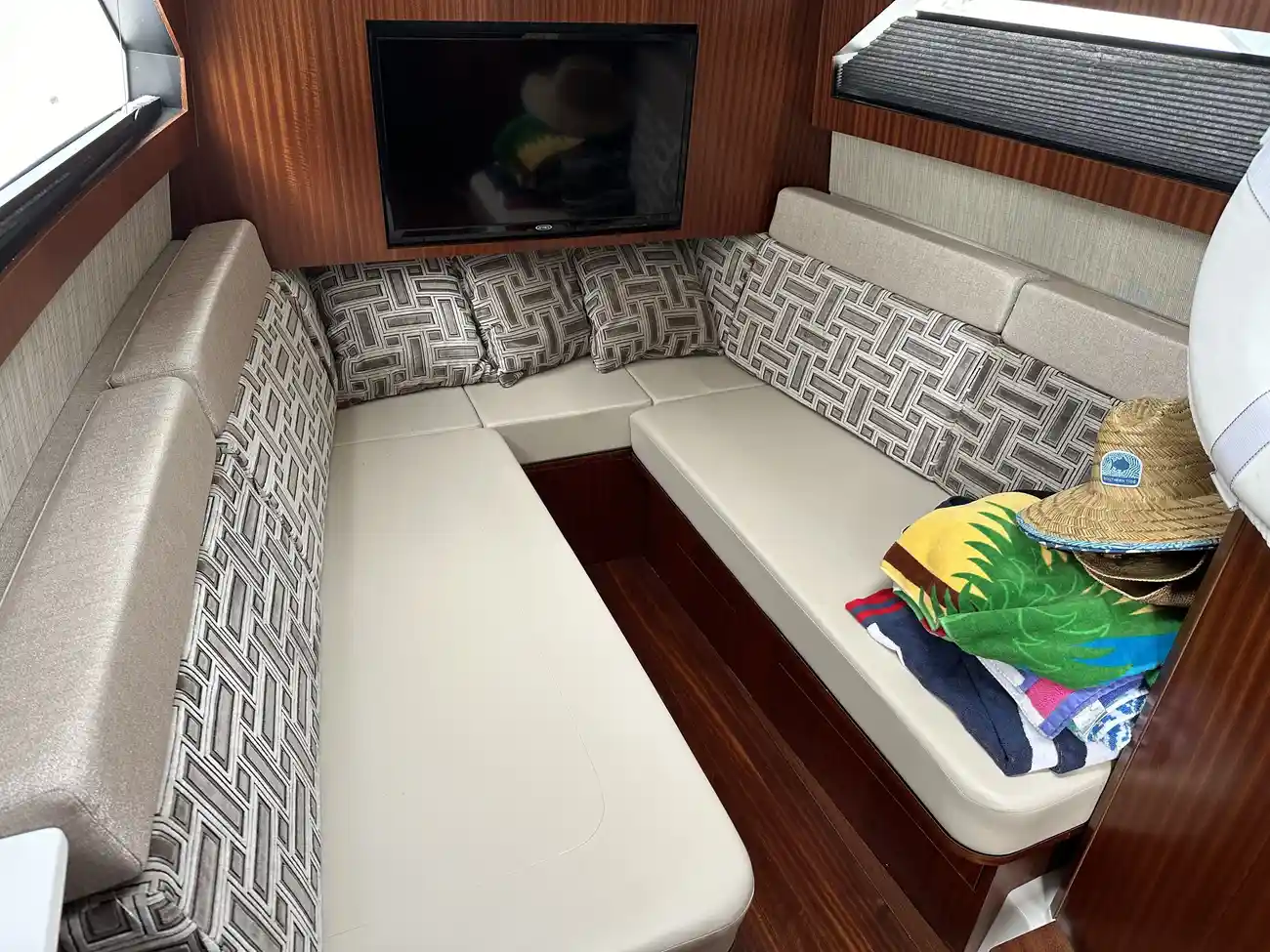 Thumbnail von Pursuit S 428