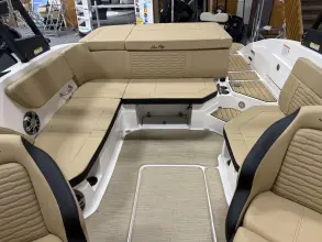 Thumbnail von Sea Ray SPX 230 Outboard