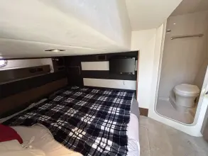 Thumbnail von Cruisers Yachts 41 Cantius