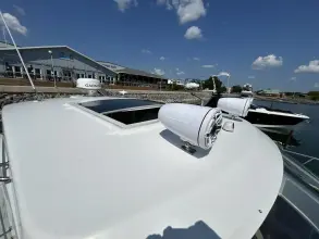 Thumbnail von Cruisers Yachts 41 Cantius