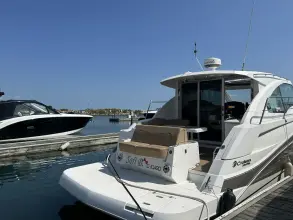 Thumbnail von Cruisers Yachts 41 Cantius