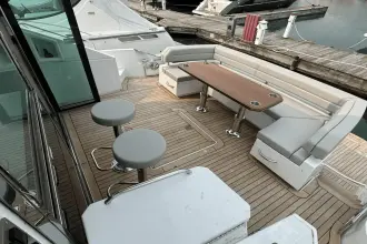 Thumbnail von Cruisers Yachts 60 Cantius