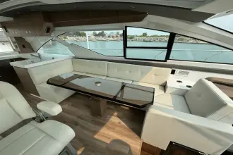 Thumbnail von Cruisers Yachts 60 Cantius