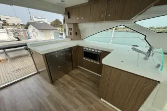 Thumbnail von Cruisers Yachts 60 Cantius