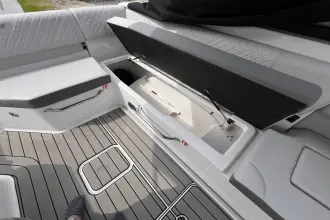 Thumbnail von Sea Ray SDX 270 Outboard