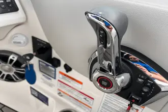 Thumbnail von Sea Ray SDX 270 Outboard