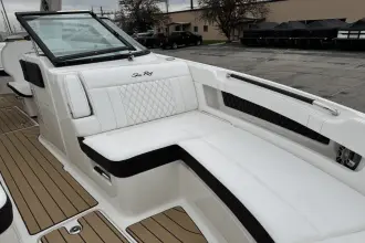 Thumbnail von Sea Ray SLX 310