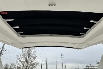 Thumbnail von Sea Ray SLX 310