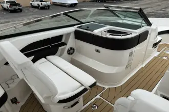 Thumbnail von Sea Ray SLX 310