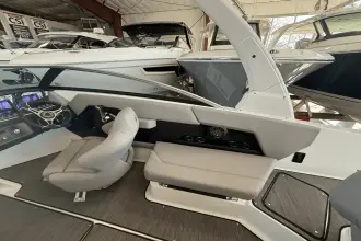 Thumbnail von Four Winns H6 OB