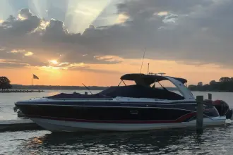 Formula 350 Crossover Bowrider