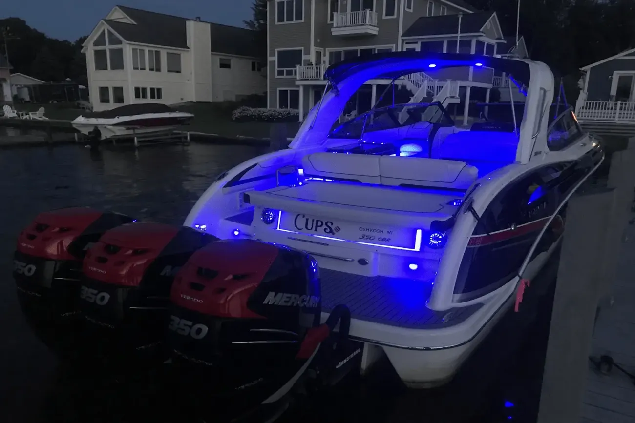 Thumbnail von Formula 350 Crossover Bowrider