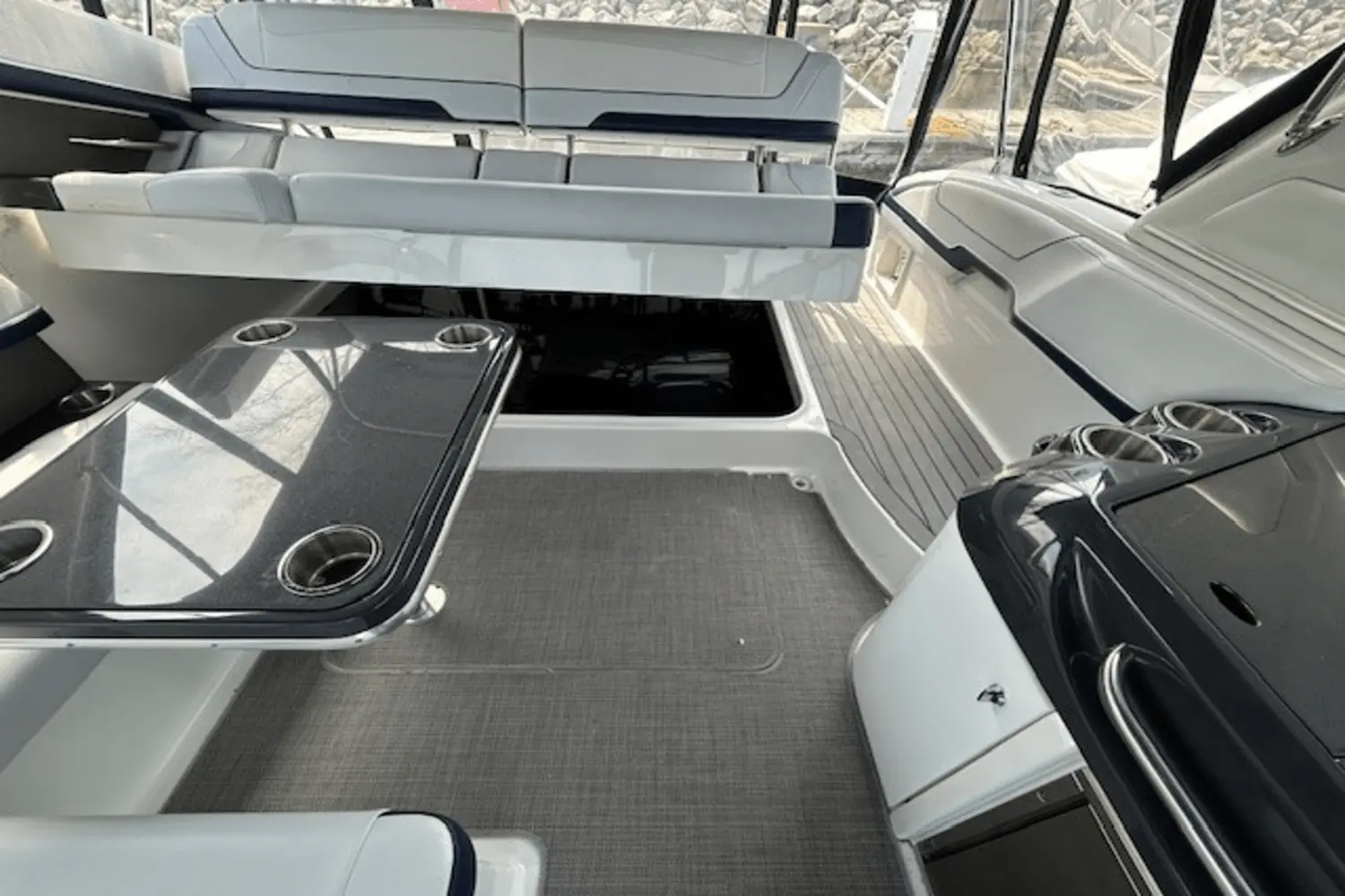 Thumbnail von Formula 350 Crossover Bowrider