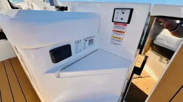 Thumbnail von Sea Ray SLX 400