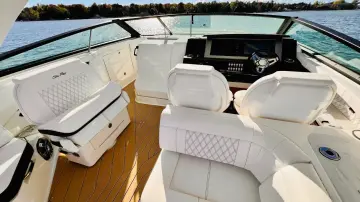 Thumbnail von Sea Ray SLX 400