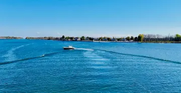 Thumbnail von Sea Ray SLX 400