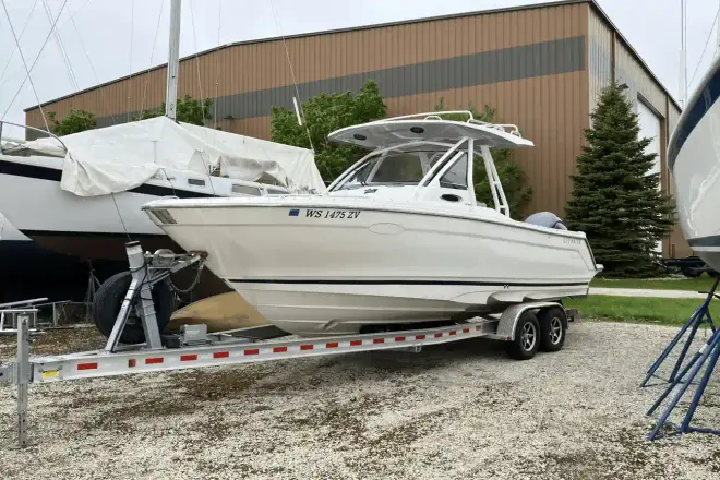 Cutwater Boats C-24 CW