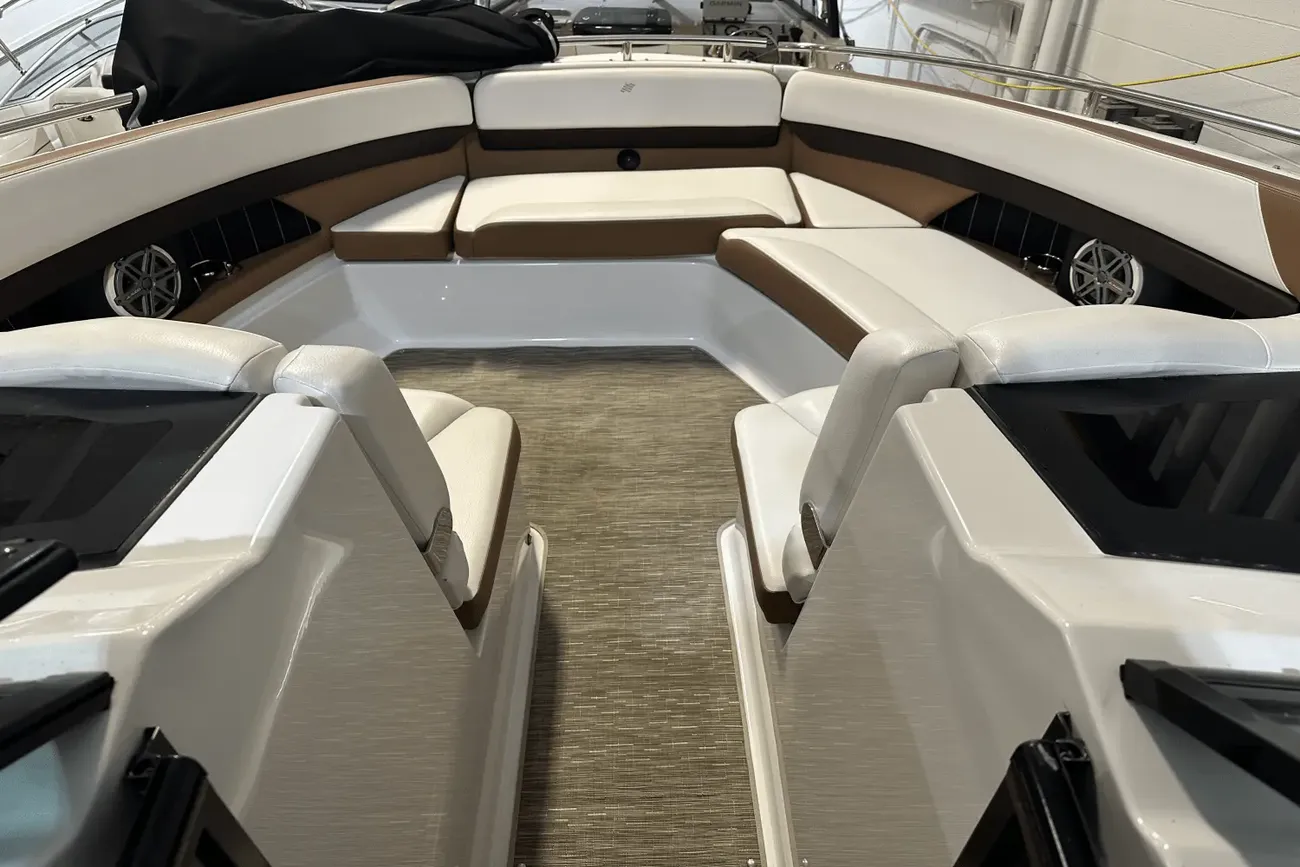 Thumbnail von Four Winns Horizon 350